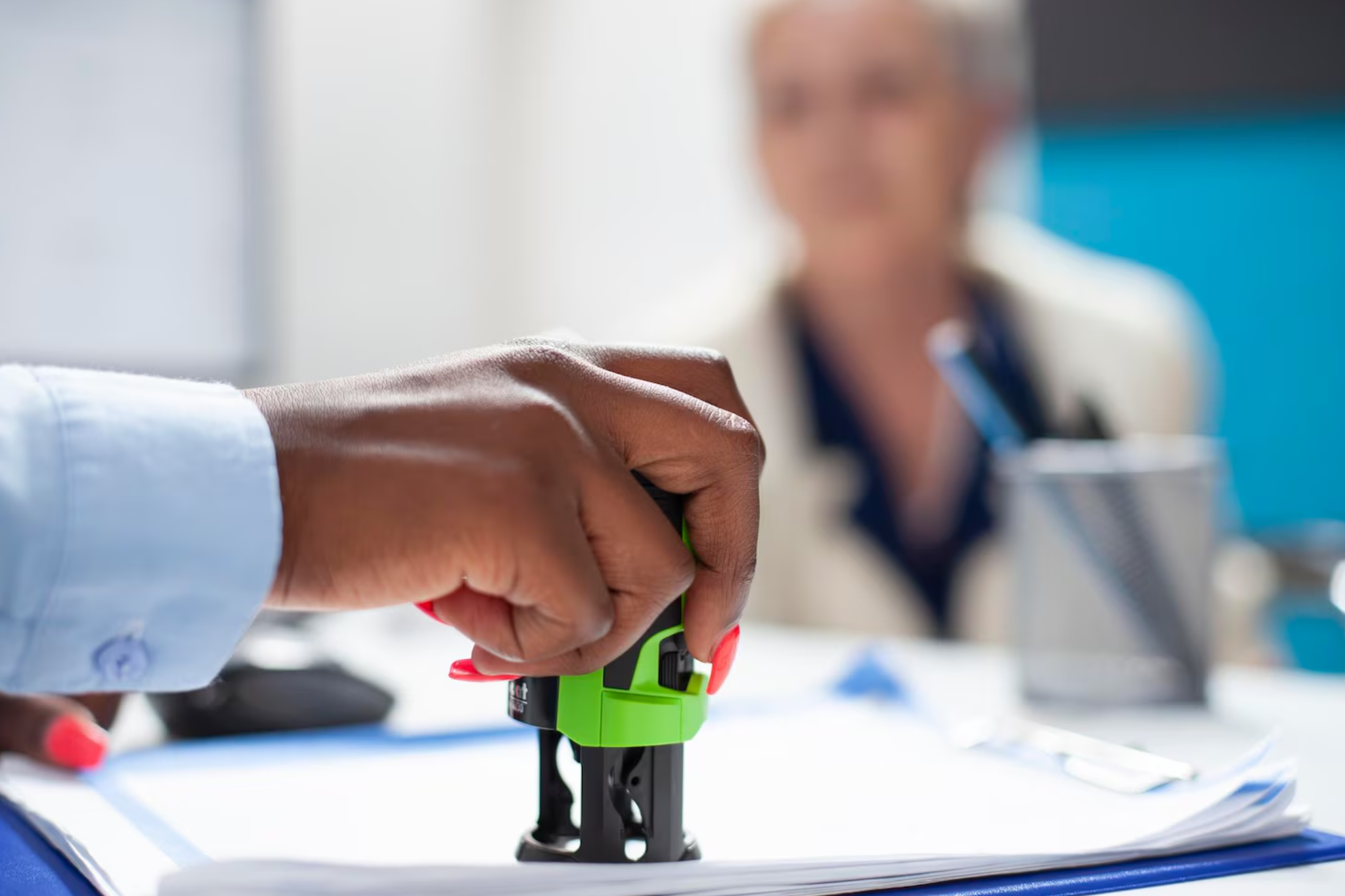 Migrant Insurance UAE | Mandatory Health Cover for Workers & Employers